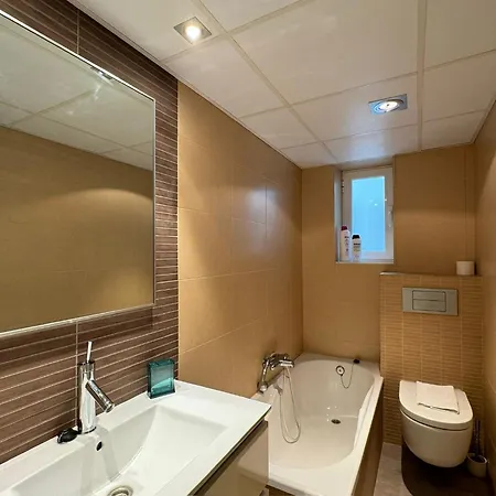 Apartamento Mirador De La Muralla Apartment *